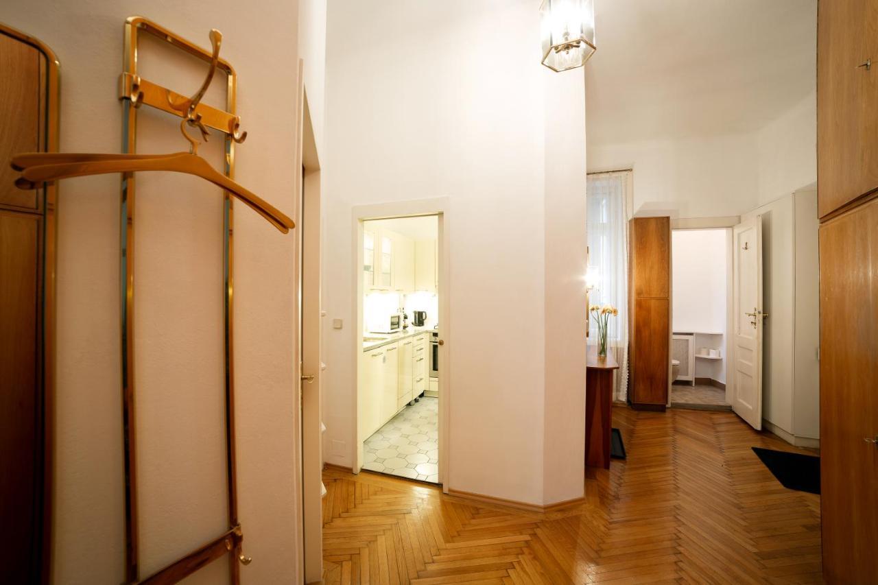 Hideaway Wahring Appartamento Vienna Esterno foto